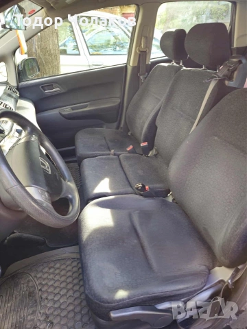 Honda FR-V 2.2, снимка 8 - Автомобили и джипове - 53231487