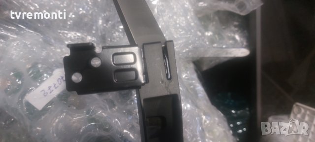 оригинална стойка за телевизор SONY модел KDL-32WD752, снимка 2 - Стойки, 3D очила, аксесоари - 39309367