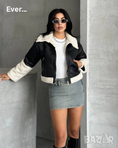 Късо яке в черен цвят 