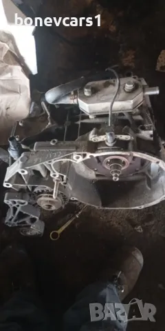 Скоростна кутия рено клио 1997 /7700746733, снимка 2 - Части - 49915605