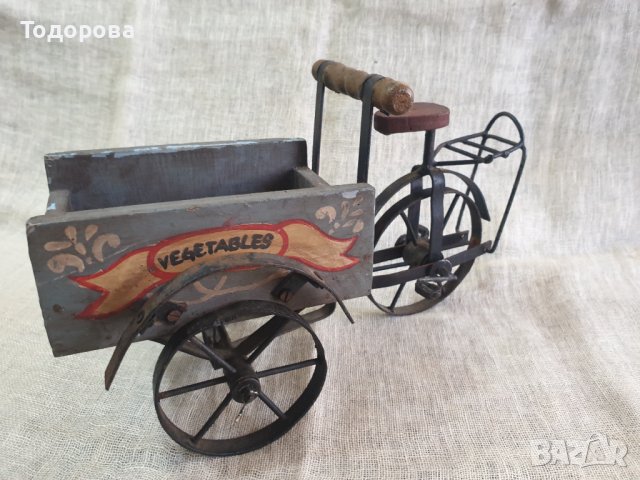 Старинна триколка, снимка 2 - Антикварни и старинни предмети - 40045447