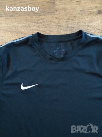 nike - страхотна мъжка тениска , снимка 5 - Тениски - 40061483