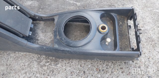 Панел Между Седалките Рено Меган 2 - 8200079091 - 8200079090 N, снимка 3 - Части - 42516501