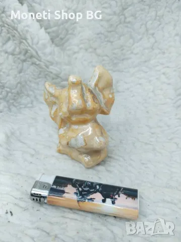 Порцеланова статуетка танцуващо слонче  куха изработка с глазура