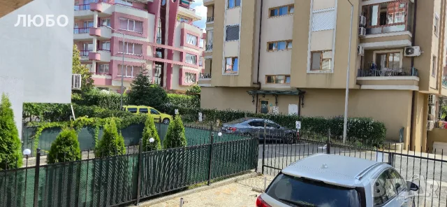 Апартамент до морето 