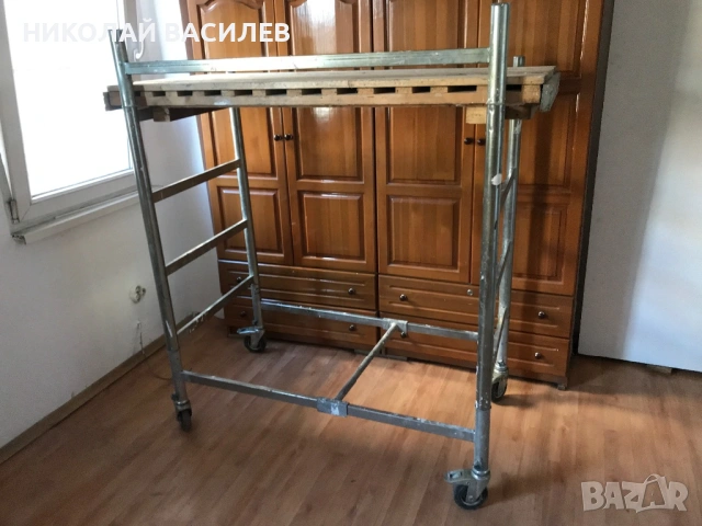 Продавам   скеле  до  3.50  метра  работна  височина  .