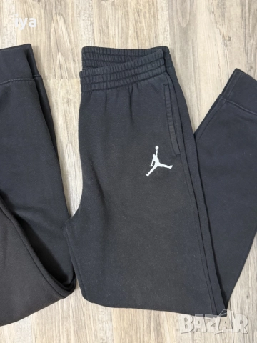 Jordan долници р-р XL 13-15г., Nike, снимка 2 - Детски анцузи и суичери - 56273273