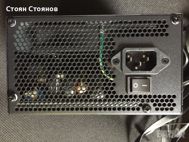 Захранване Great Wall C700 80+ Bronze Power Supply 700W, снимка 4 - Захранвания и кутии - 52867172