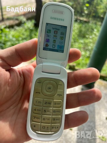 Samsung с капаче (мидичка) , снимка 1 - Samsung - 42312980