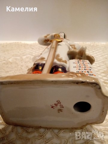 Порцеланова фигура , снимка 8 - Статуетки - 41713931