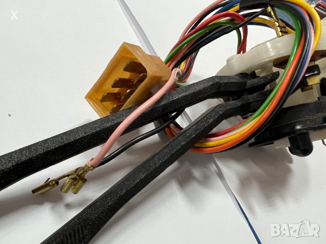 ПРЕВКЛЮЧВАТЕЛ (МИГАЧИ) ПОД ВОЛАНА ЛАДА ВАЗ 2101 -3726110-01 П135М 12В НОВ ОРИГИНАЛЕН, снимка 3 - Части - 39913270