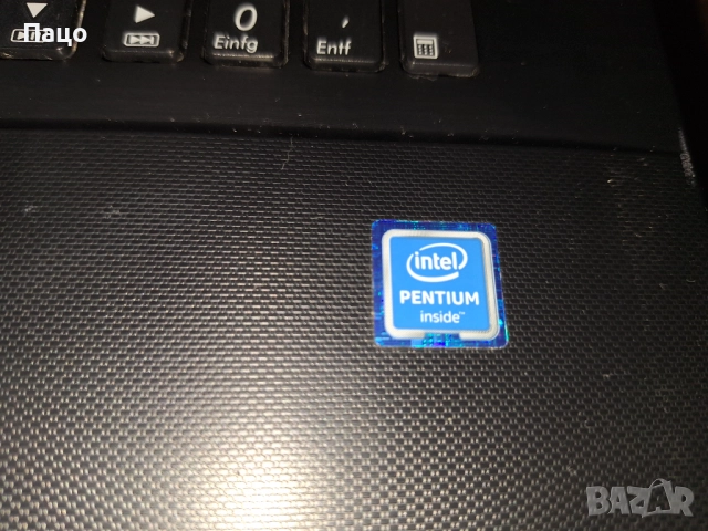 ASUS  X751S 17”  Pentium N3700, снимка 9 - Лаптопи за дома - 52889441