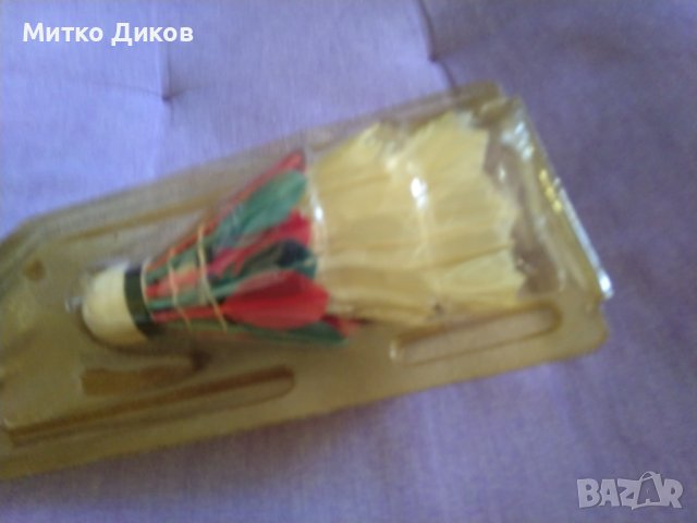 Перца за бадмингтон нови 3 броя, снимка 3 - Други спортове - 44149477