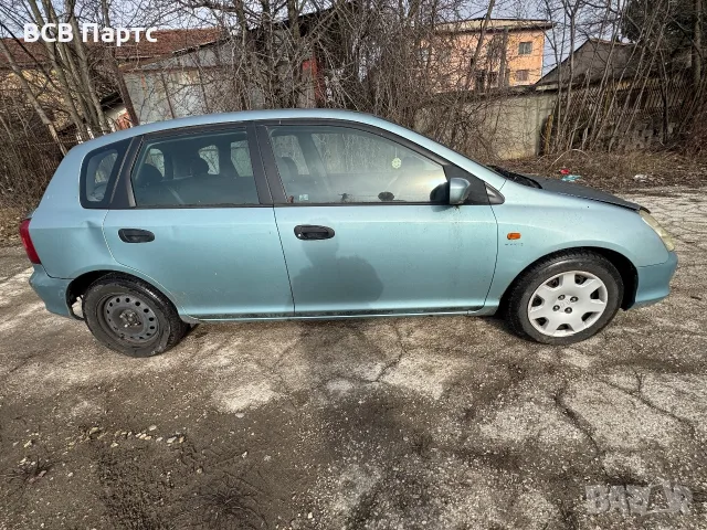 На части Honda Civic SE 1.6 Хонда Сивик 2001, снимка 2 - Автомобили и джипове - 56072477