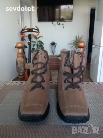 Класическа зимна обувка-Немски-Нови., снимка 2 - Дамски боти - 51685998