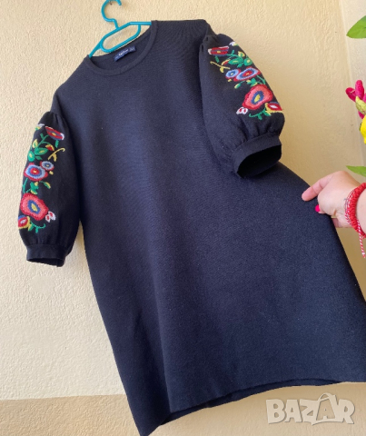 Рокля плетово с бродерии ZARA - EUR S, снимка 3 - Рокли - 44707911