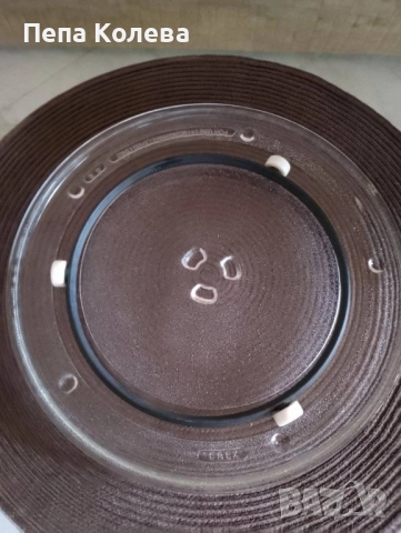 Чиния за микровълнова с ролка, 27.5см, използвана, снимка 2 - Микровълнови - 52462300