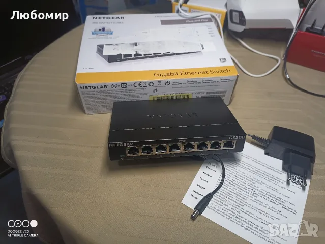 NETGEAR 8-портов гигабитов Ethernet неуправляем мрежов комутатор (GS308) , снимка 2 - Суичове - 55715332