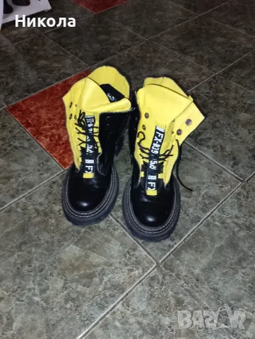 Зимни обувки №40, снимка 2 - Дамски ежедневни обувки - 47536634