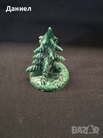 Малка керамична елха