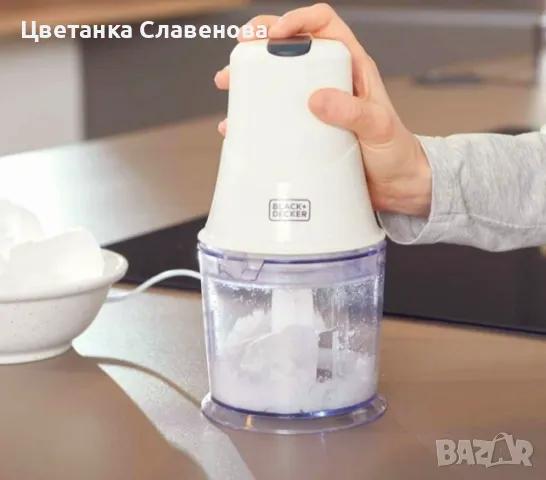 Чопър Black&Decker 260W, Разграфена купа 500 мл, Бял, снимка 4 - Чопъри и пасатори - 48602242