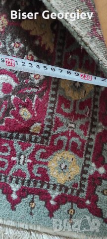 Персиски килим оригинал много запазен и никакви дефекти размери 3.35 на2.30 см хубава шарка , снимка 4 - Дивани и мека мебел - 41315653