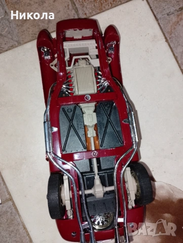 Метално ферари-1-18,ретро мотор-40см, снимка 5 - Антикварни и старинни предмети - 36321243