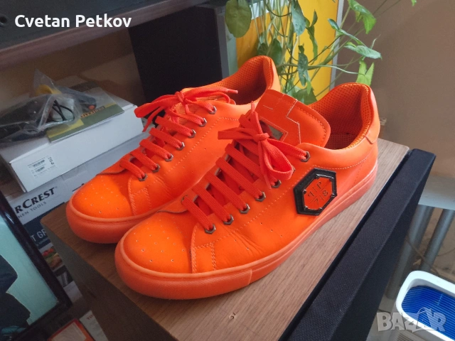 Продавам кожени Сникърси Philipp Plein 