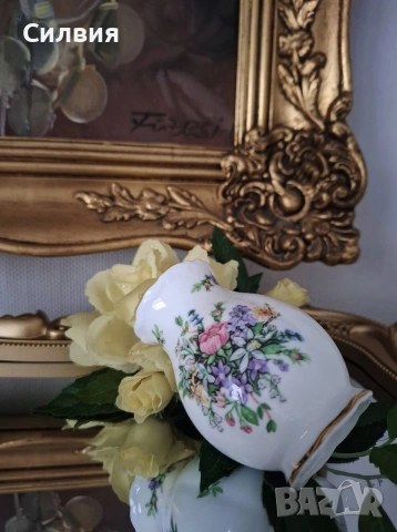 Мини вазичка от Royal Albert 