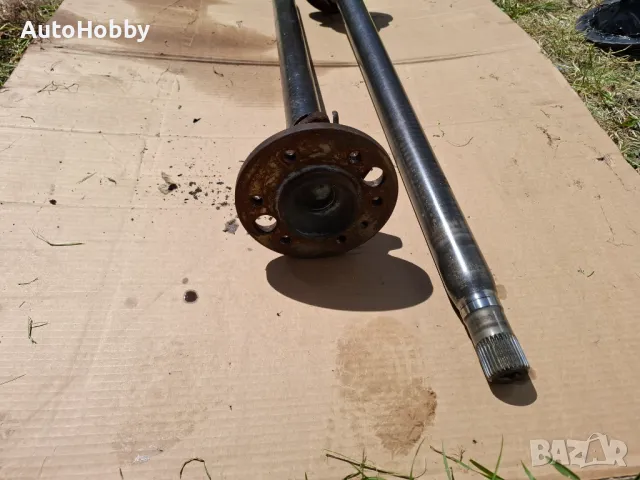 Полуоски с ABS гривни , спирачни дискове задни W906 Mercedes Sprinter Мерцедес Спринтер , снимка 2 - Части - 50136887