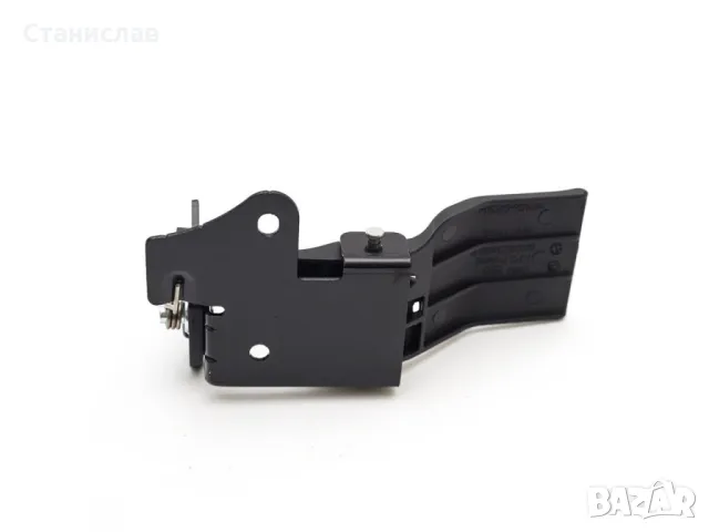 Audi A1 8X Машинка за заключване на преден капак, снимка 2 - Части - 50185769