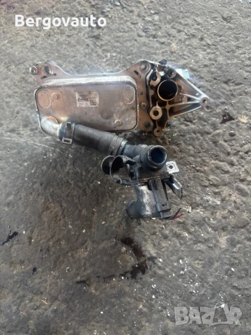 Маслен охладител за ОМ 651 Мерцедес, снимка 2 - Части - 51182247