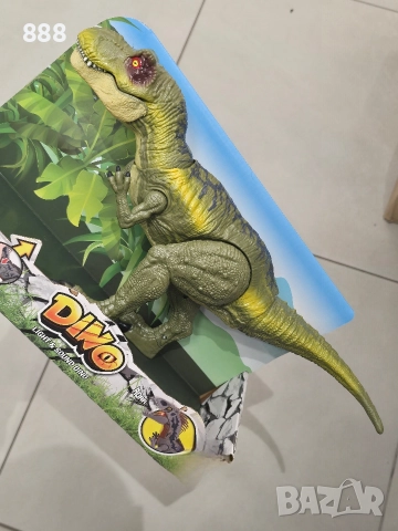 играчка динозавър 