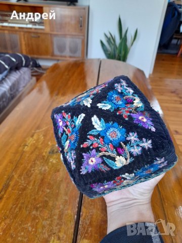 Стара етно шапка #3, снимка 3 - Антикварни и старинни предмети - 41066724