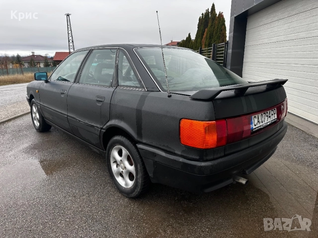 Audi 80 1.8, снимка 4 - Автомобили и джипове - 52684037