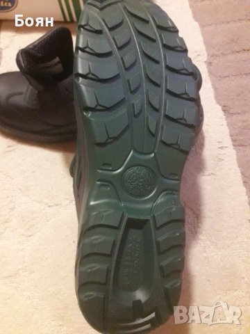 Работни обувки Bata, снимка 5 - Други - 42345466