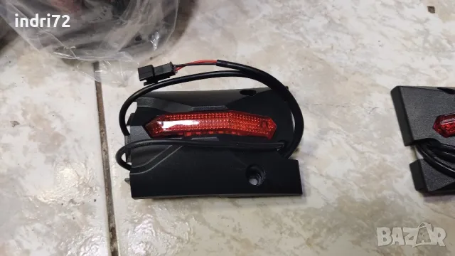 Задни светлини с мигачи за KuKirin G2 Max, снимка 2 - Други спортове - 49176726