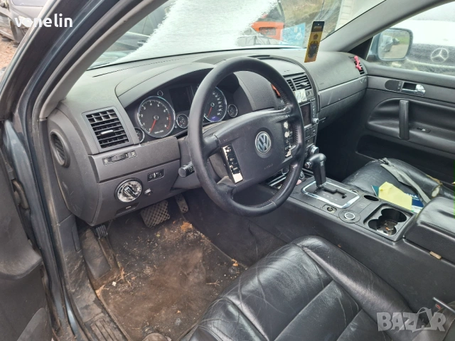 Фолксваген Туарег 3.2 бензин на Части, снимка 4 - Автомобили и джипове - 53132627