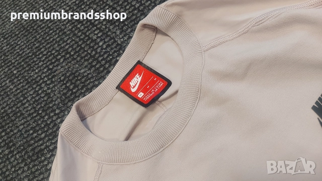 Nike hybrid пуловер M размер , снимка 2 - Спортни дрехи, екипи - 52619393