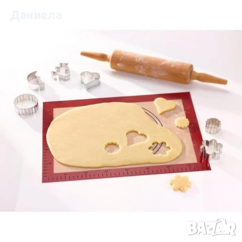 Подложка за месене и точене силиконова NoStik 38.5x58.5см., Червена граница/кафяв интериор, в кутия, снимка 5 - Форми - 50446204