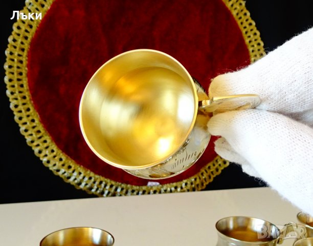 Бронзови чаши за ракия,столче,гравирани. , снимка 4 - Антикварни и старинни предмети - 35950959