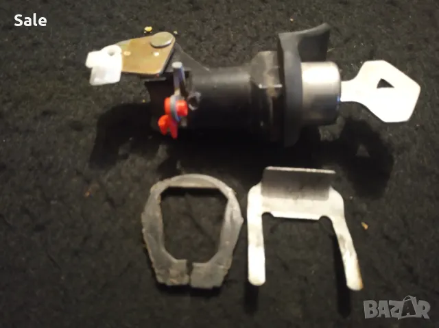 Ключалка за багажника на Renault 19 - от 1988 до 2000 г.