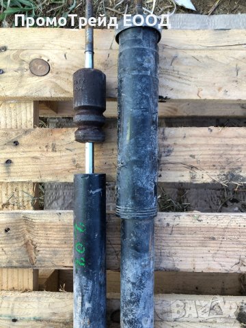 Задни амортисьори заден амортисьор ляв десен Мерцедес Ц клас С208 Mercedes C180 W202 SACHS 170 450, снимка 2 - Части - 42153709