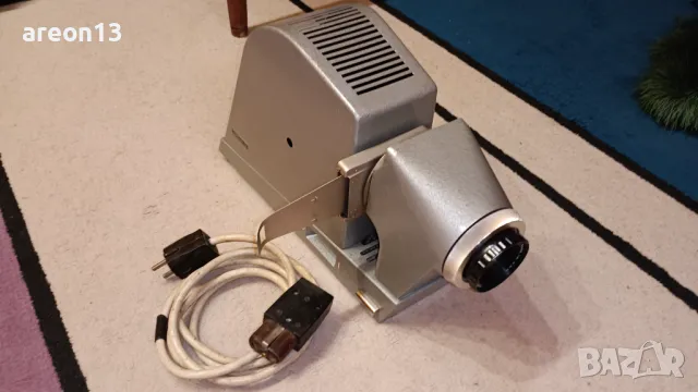 Диапроектор нов