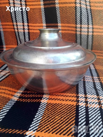 Ръчно изработени медна купа и капак, снимка 2 - Антикварни и старинни предмети - 52578604