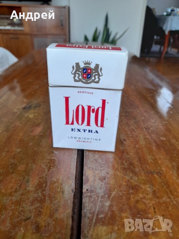 Стара кутия от цигари Lord, снимка 1 - Колекции - 42204188