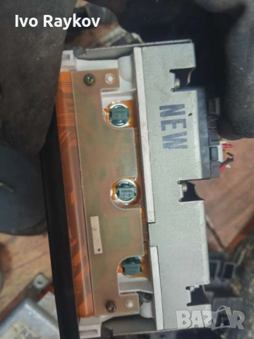 ДИСПЛЕЙ Mitsubishi Carisma I MR381288, снимка 3 - Части - 53734392