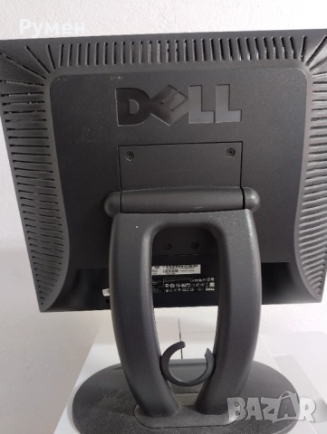 Монитор Dell 17" - модел E173FPf, снимка 2 - Монитори - 53801609