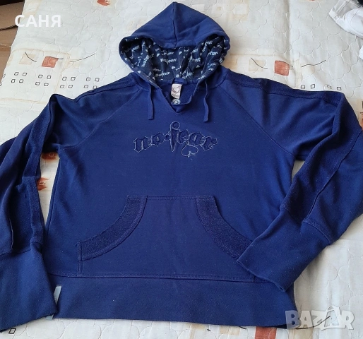 Два ,оригинални суитчъра, снимка 12 - Суичъри - 53573958