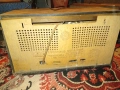 Ретро работещ радиоапарат мелодия 2 , снимка 1